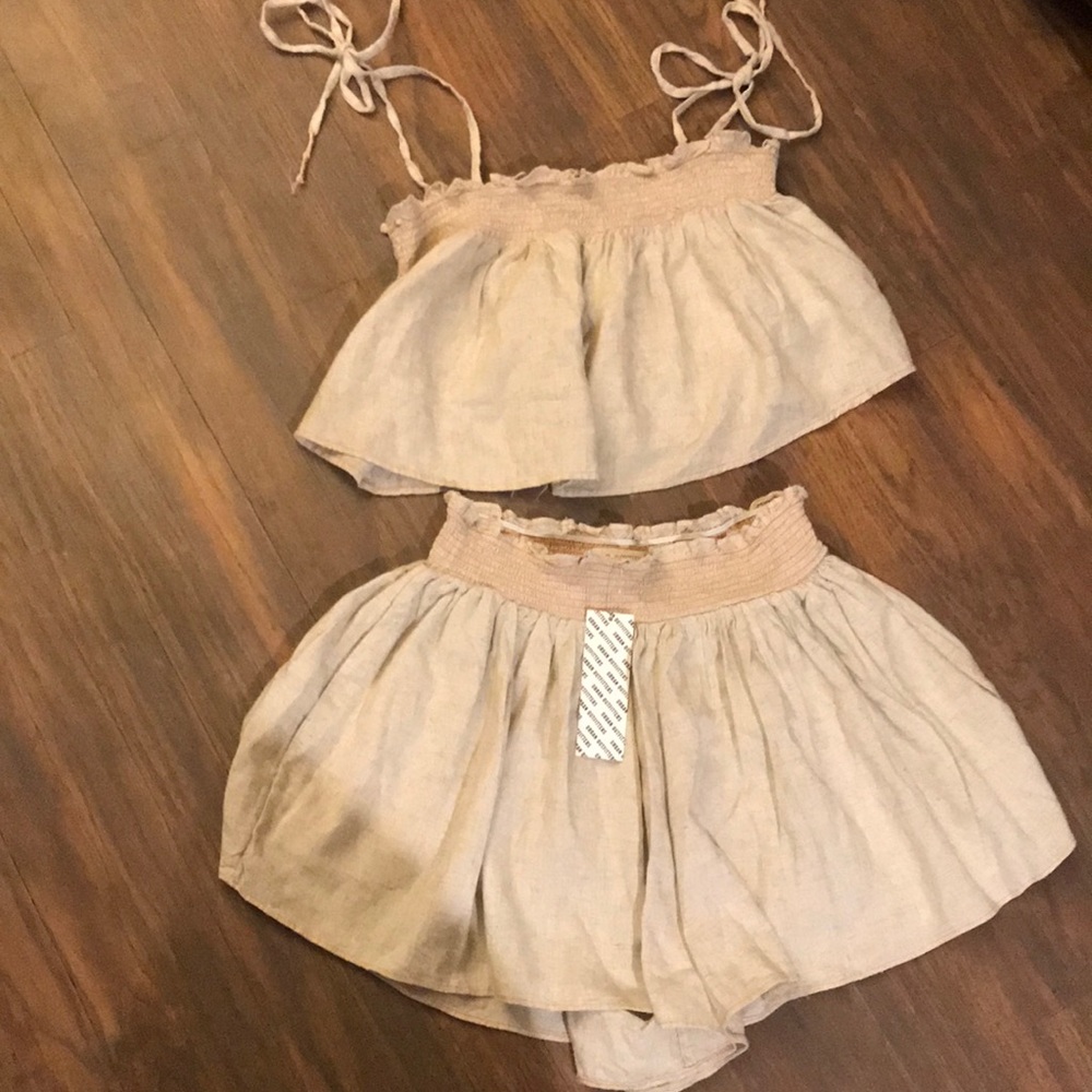 UO SAVE TONIGHT SMOCKED PULL-ON SHORT & TOP